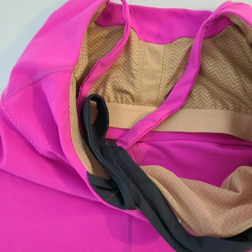 Women's Lululemon Pink Bra Tank Top T Shirt Sz ?? - Picture 7 of 7